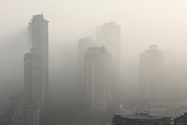 恒冠儀表提示您國內(nèi)多地區(qū)出現(xiàn)十面“霾”伏  那么新型儀表何時(shí)崛起？